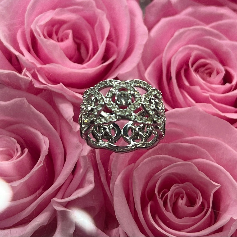 Swarovski 2016 Dazzling Ring (size 6)